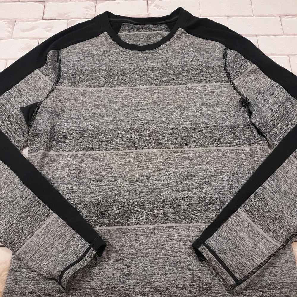Lululemon Sweatshirt Womens Medium Gray Pullover Long Sleeve